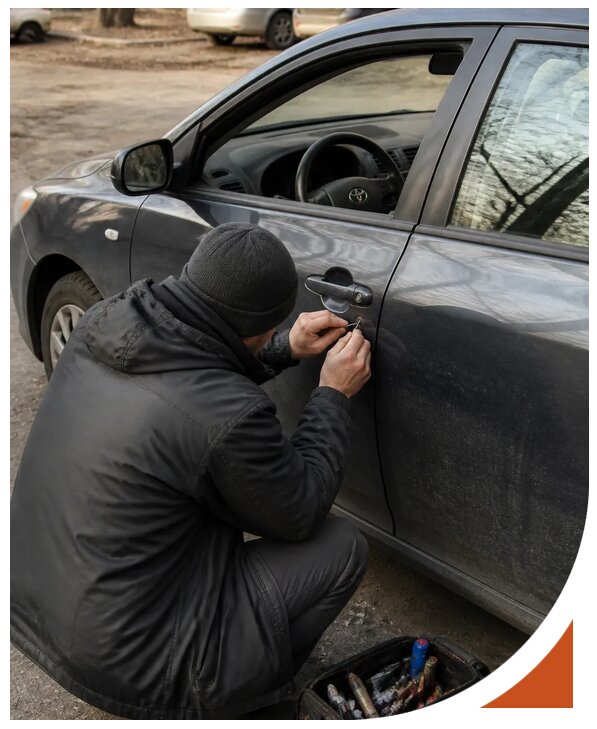 Профессиональное вскрытие автомобиля Тойота без повреждений в Рузаевке